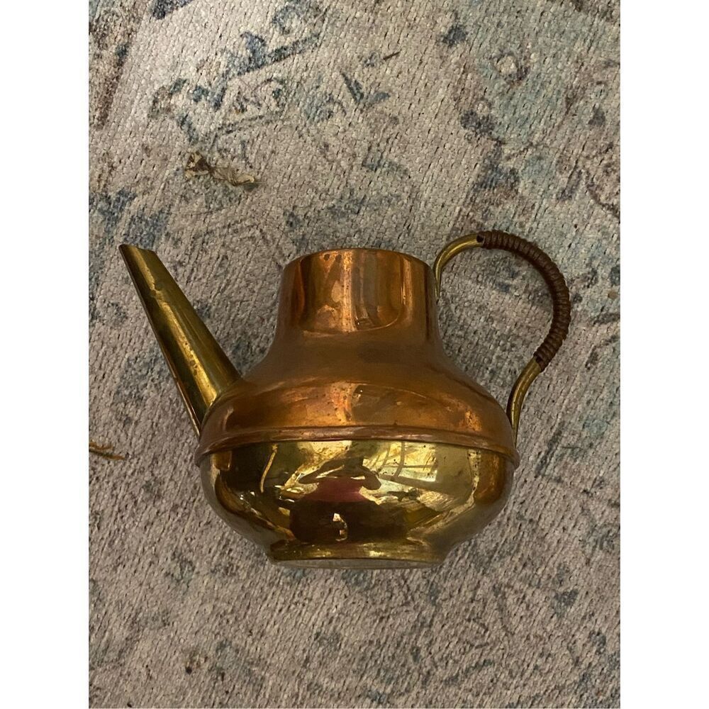 Vintage Copper Kitchen Pepper Shakers Teapot Friyng Pan decor - Picture 13 of 13